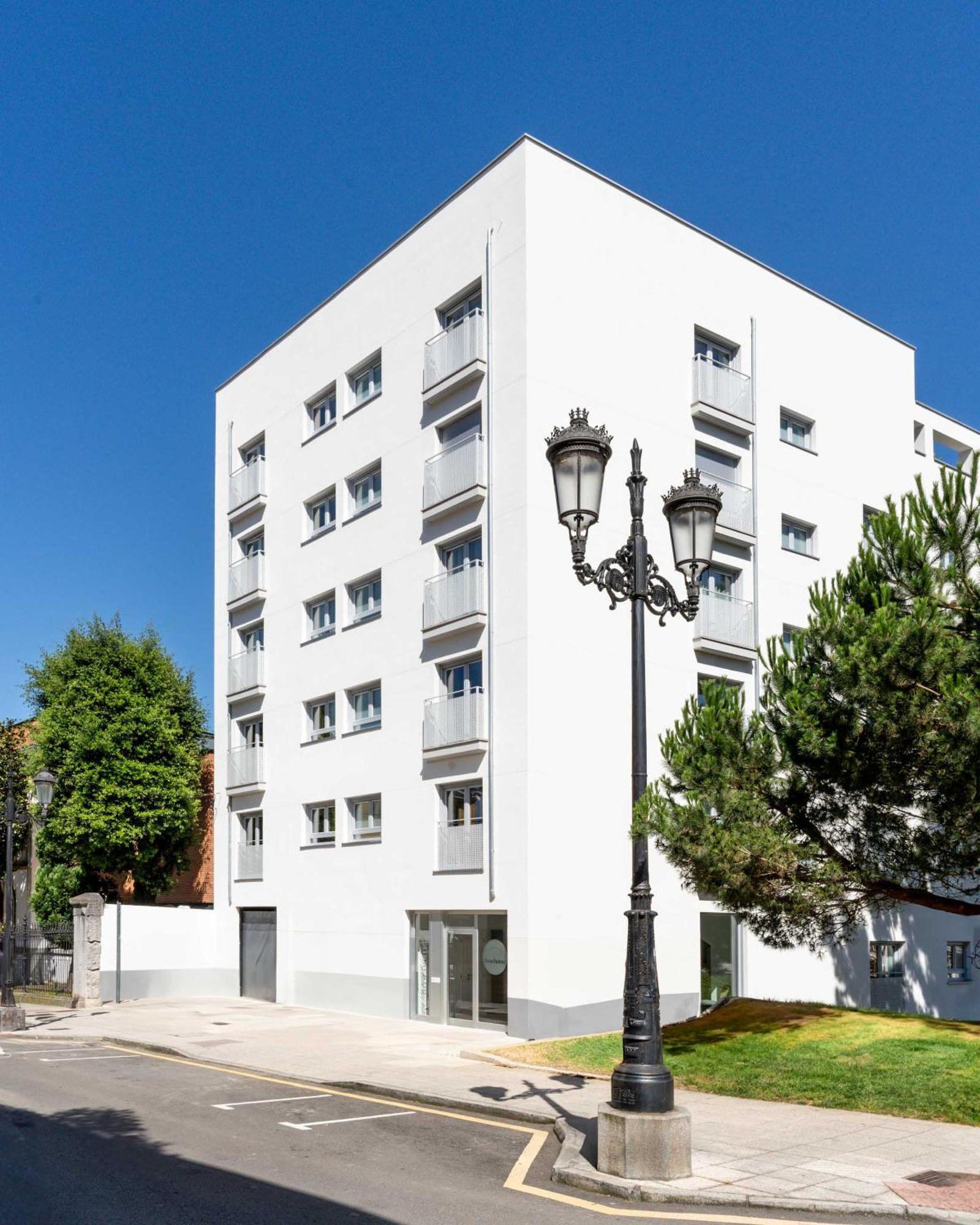 Limehome Oviedo Calle Postigo Bajo Esterno foto
