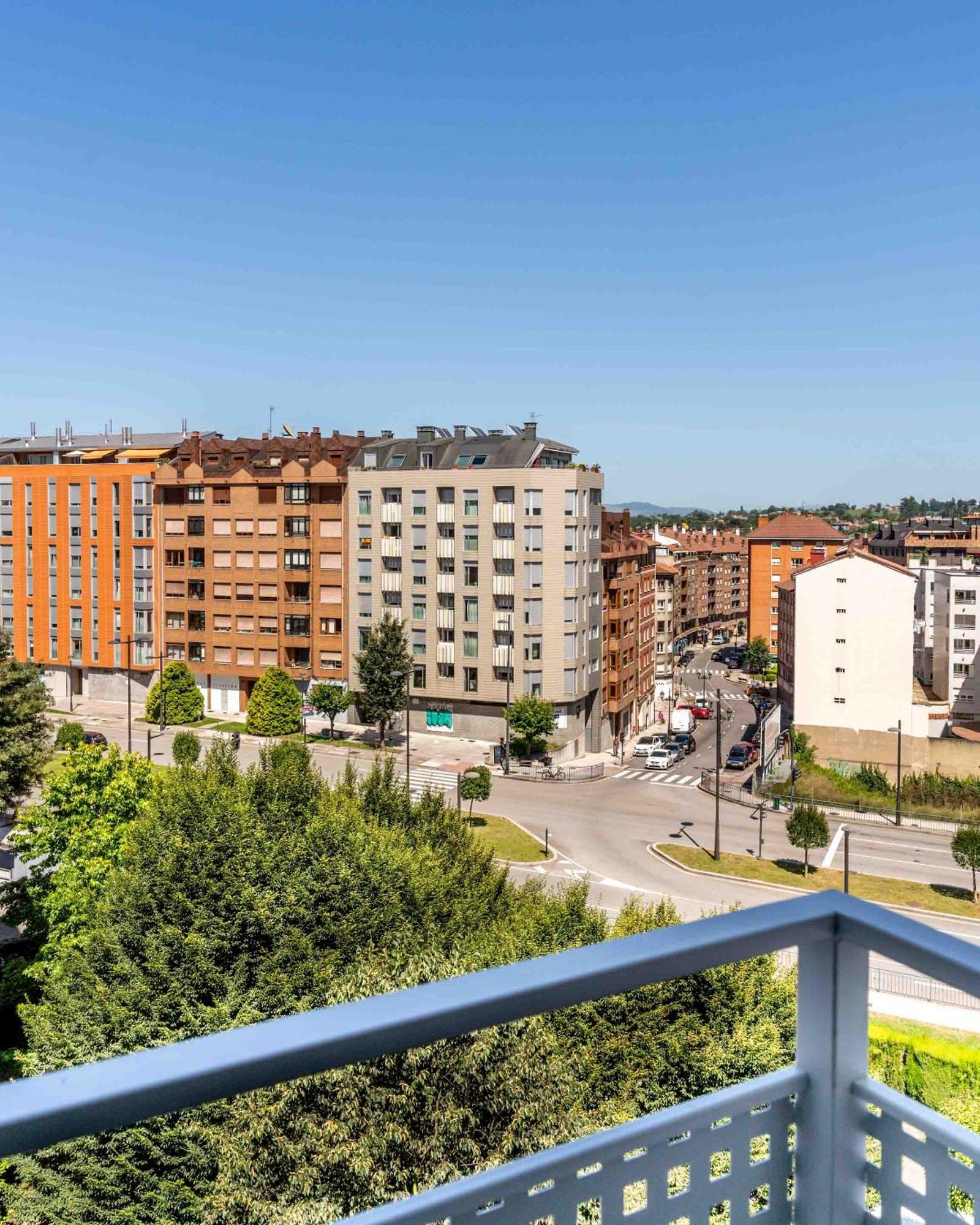 Limehome Oviedo Calle Postigo Bajo Esterno foto